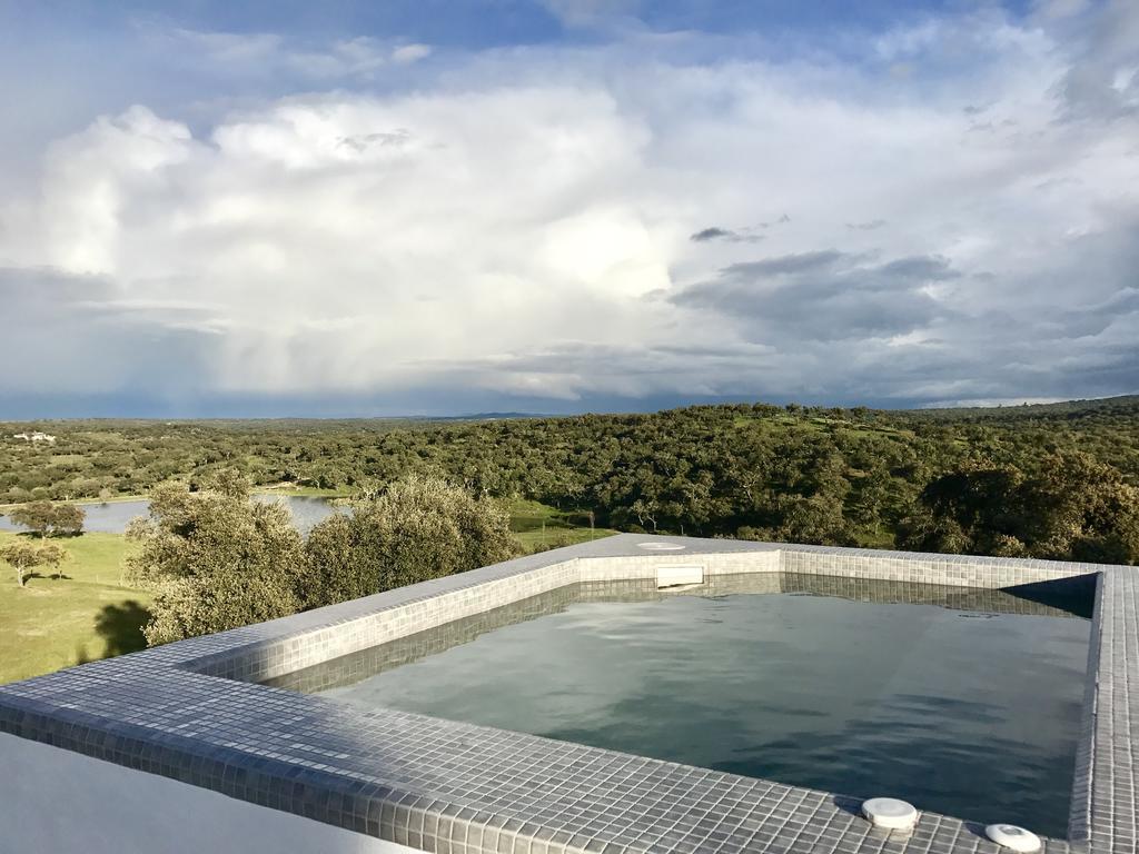 אראיולוס Monte Velho Equo-Resort מראה חיצוני תמונה