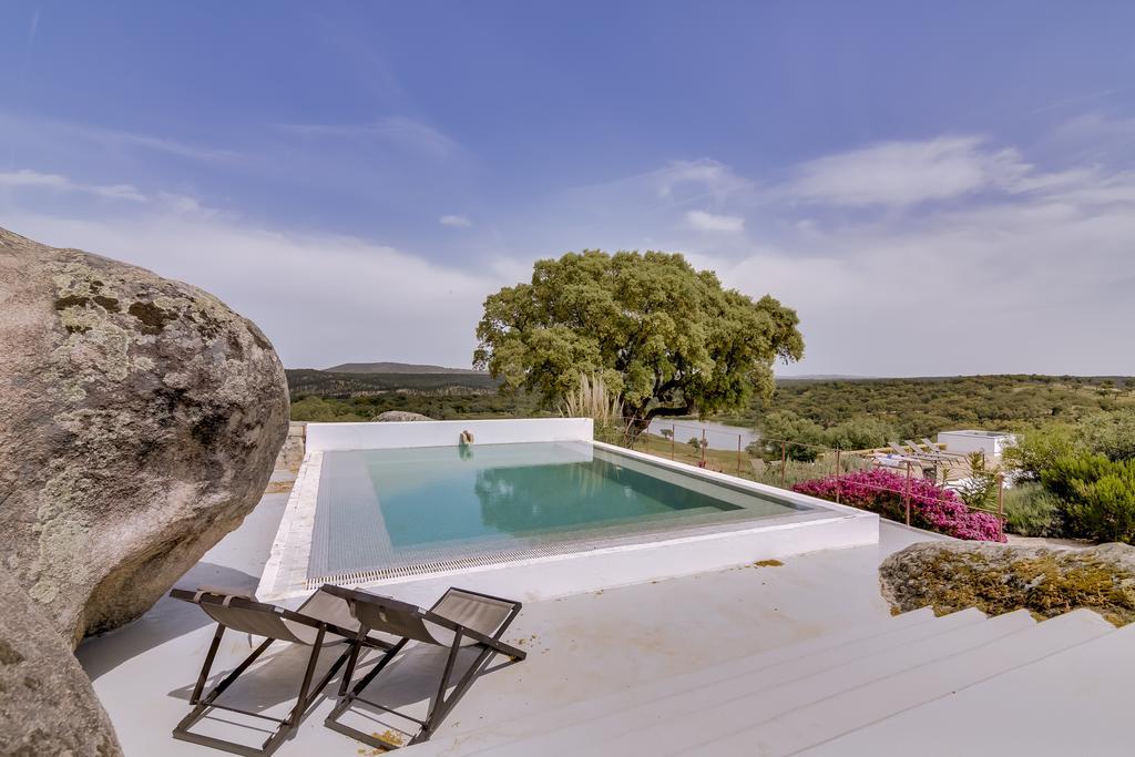 אראיולוס Monte Velho Equo-Resort מראה חיצוני תמונה